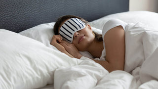 How Does Mattress Topper Improve Sleep Comfort? - Megafurniture