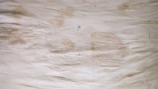 How to Remove Period Stain from Bedsheet Without Washing? - Megafurniture