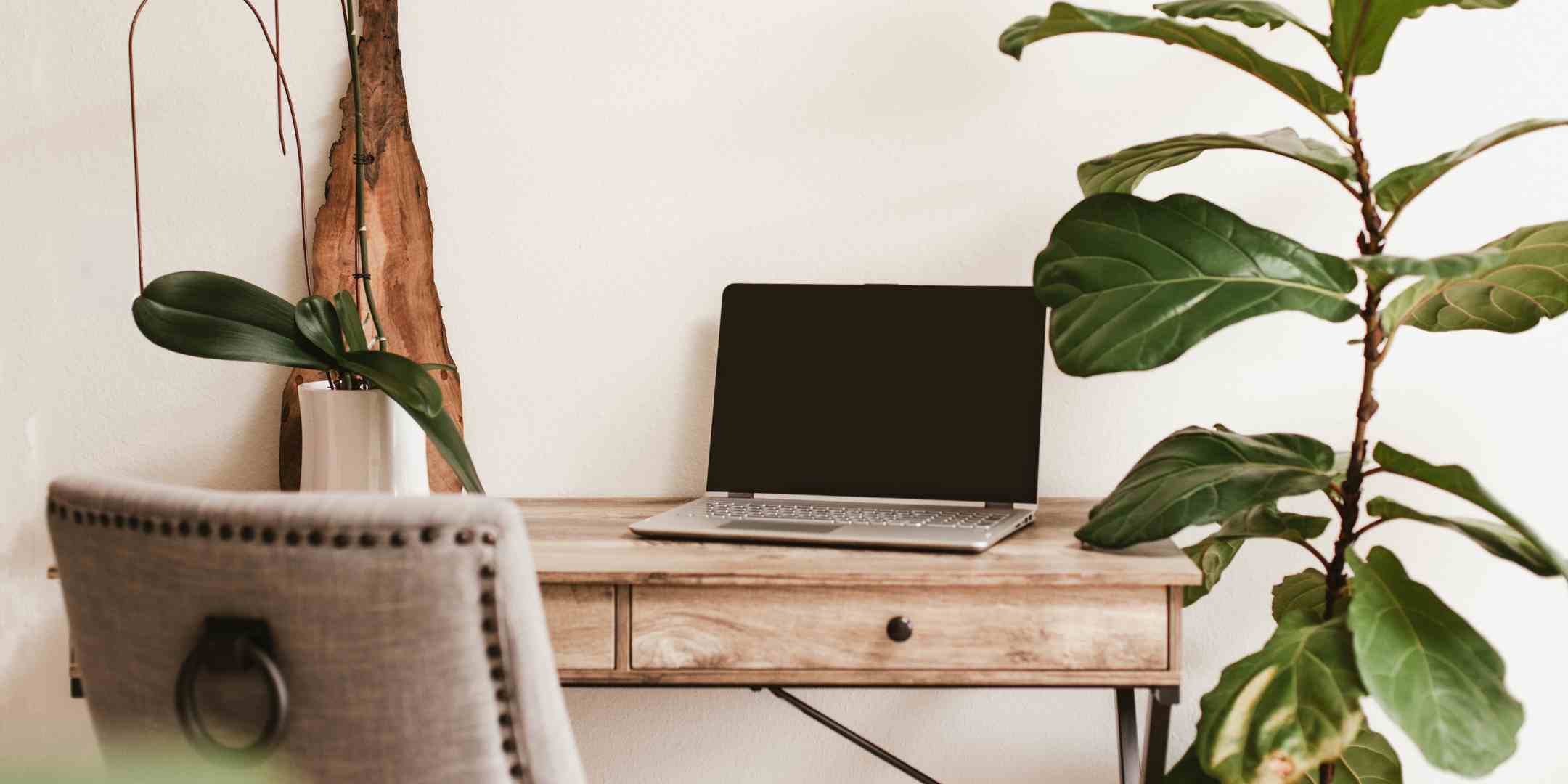 Work Table: The Ultimate Guide to Choosing the Perfect One for Your Si ...