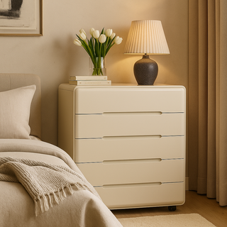 Minimalist Chest of Drawers