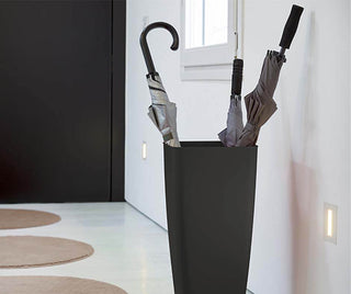 Umbrella Holders | Megafurniture