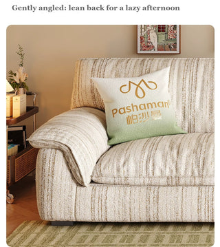 Flared pillow armrests