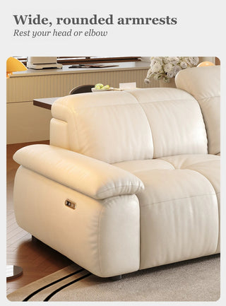 Wide, rounded armrests