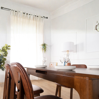 Wistena Extendable Wooden Dining Table (170cm-200cm)