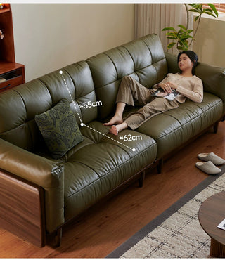 62 cm deep seat