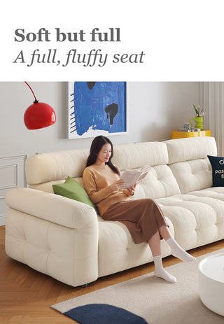 A full, fluffy seat