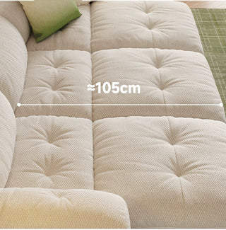 Seat extends to 105 cm