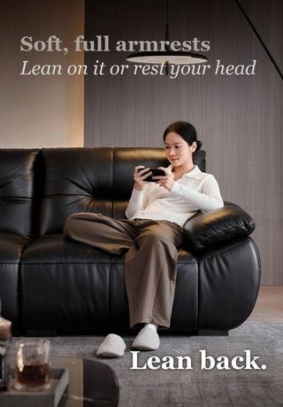 Soft, full armrests