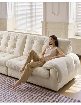 Soft, sloped armrests
