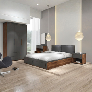 Britton II Bedroom Set