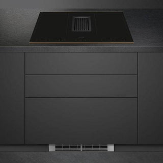 Megafurniture | SMEG 83cm Venting Induction Hob with Copper Trim (4 Cook Zones) HOBD682R1 | Hob