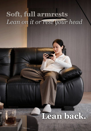 Soft, full armrests