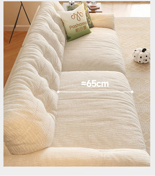 65 cm deep seat