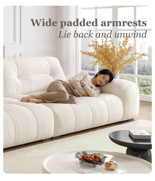 Wide padded armrests