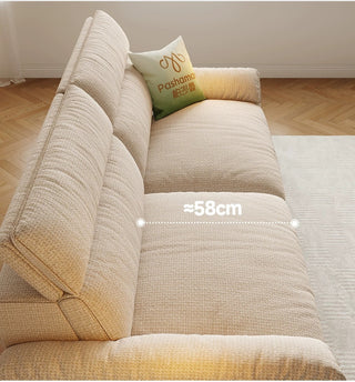 58 cm deep seat