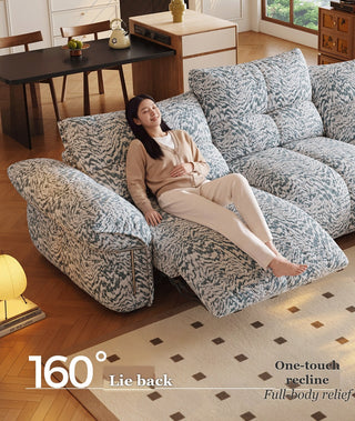 Reclines to 160°